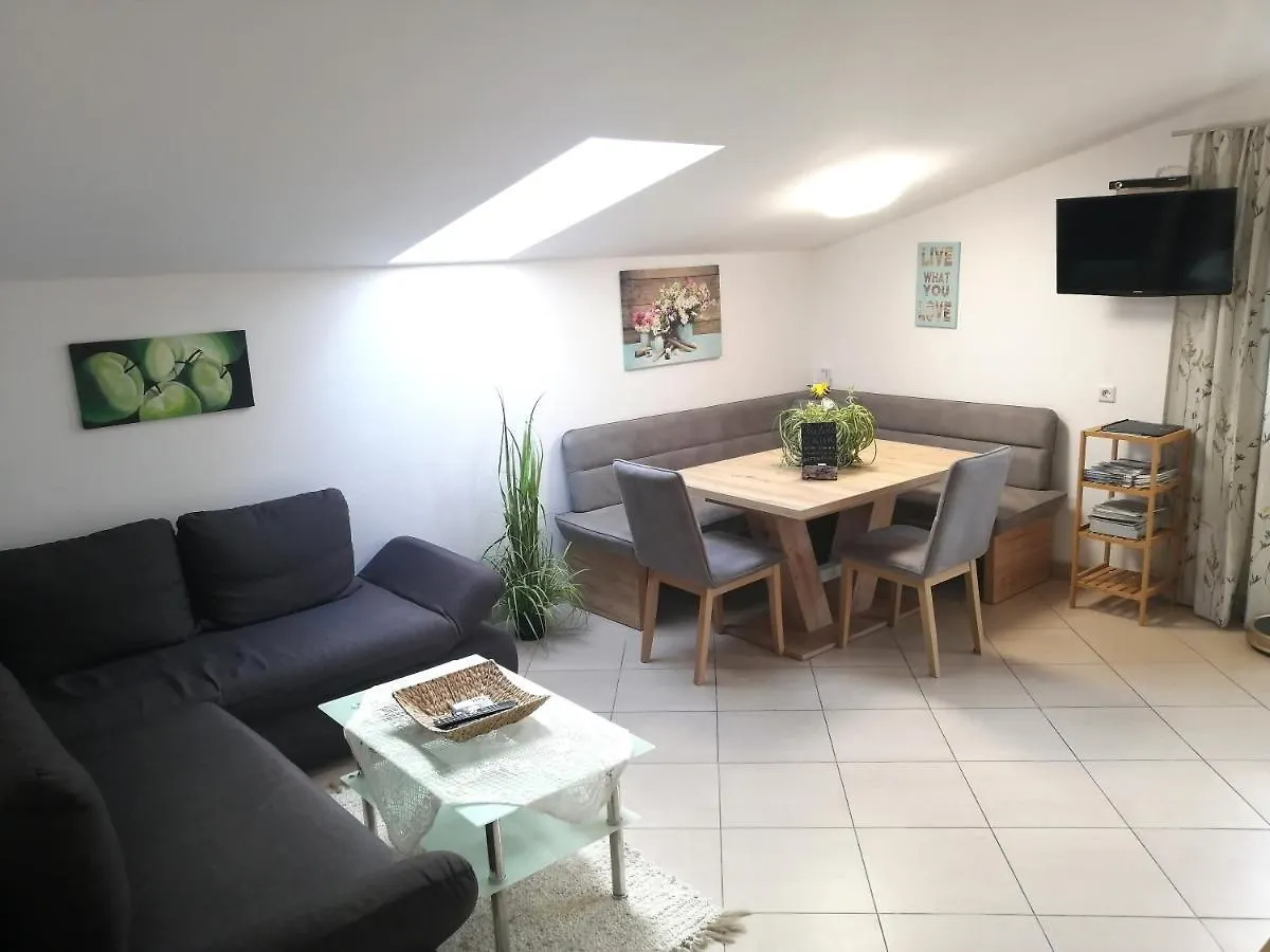 Apartment Ferienwohnung Mair Innsbruck Austria